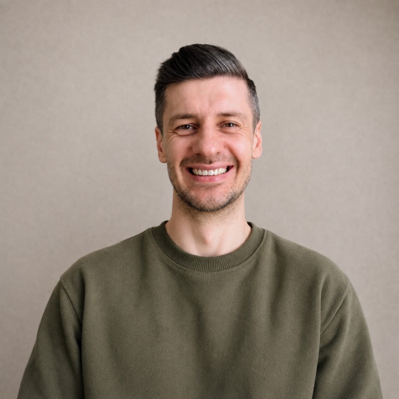 Marek Fraczyk, Solutions Architect